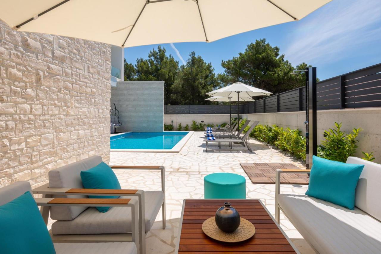 Villa Dm Водице Екстер'єр фото