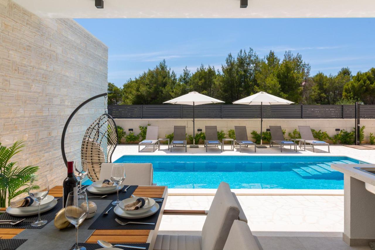 Villa Dm Водице Екстер'єр фото