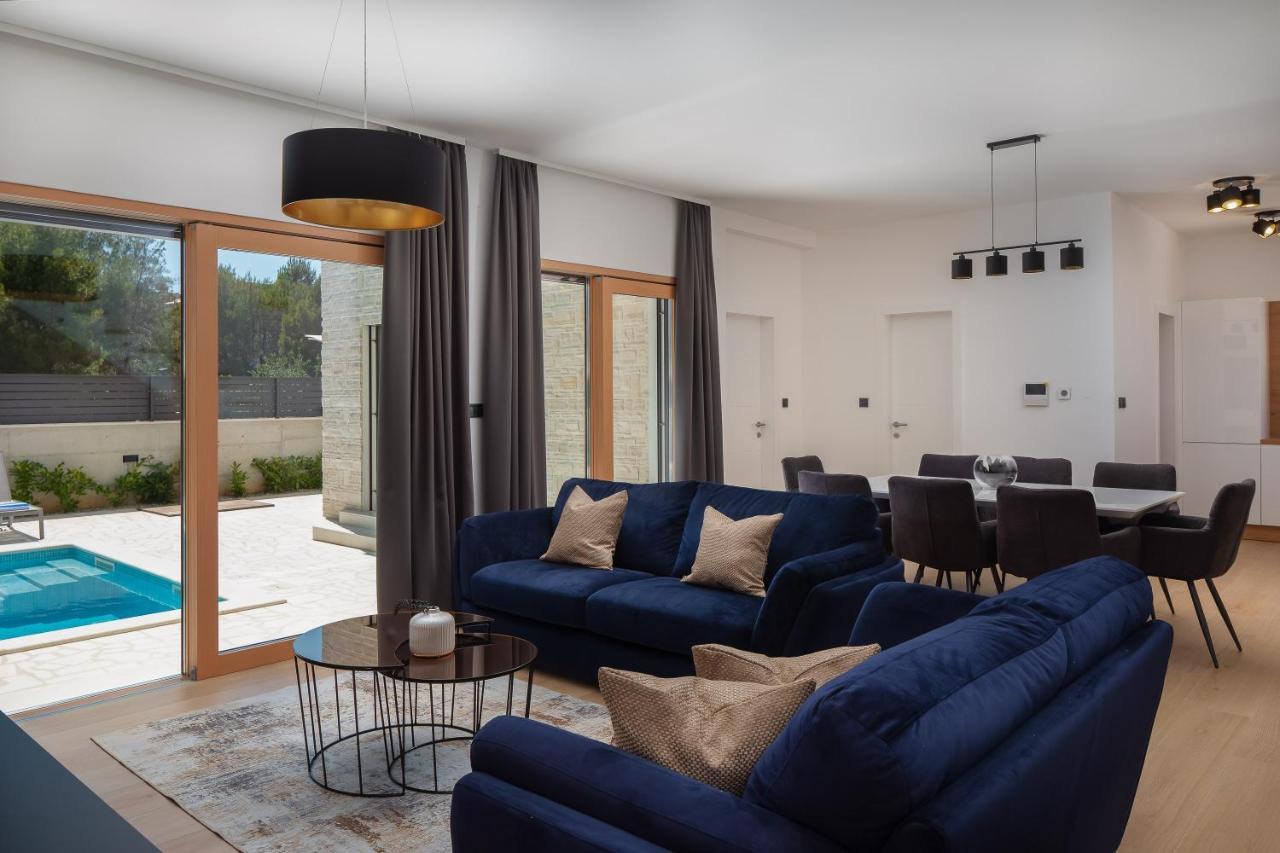 Villa Dm Водице Екстер'єр фото